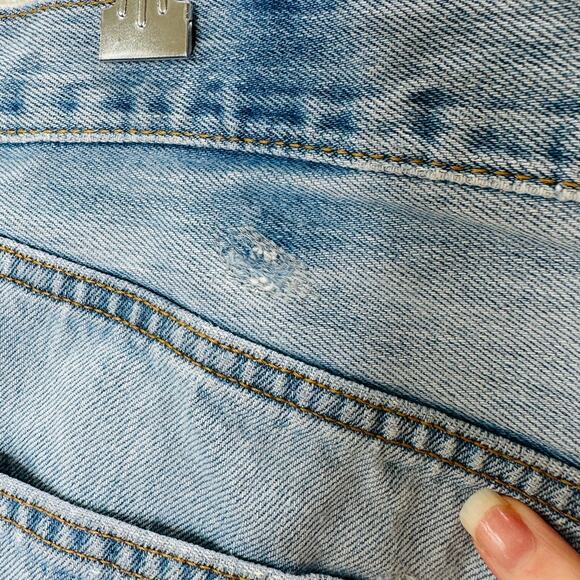 Levis 501 Light Blue Wash Button Fly Cutoff Refurbished Jean Shorts 36 - Picture 10 of 13